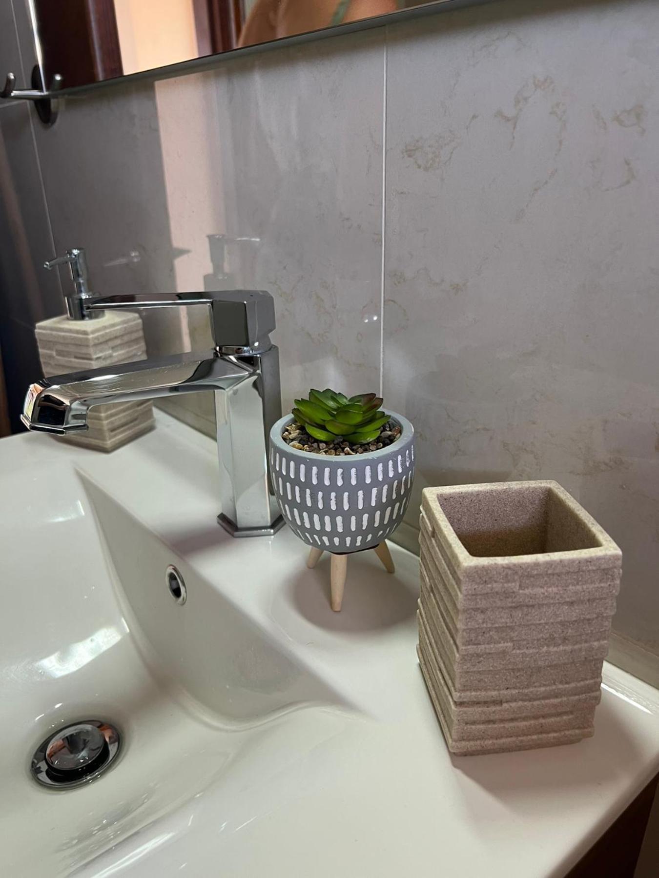 Вилла Xenia'S Seaview House Paralia Avlidhos Экстерьер фото