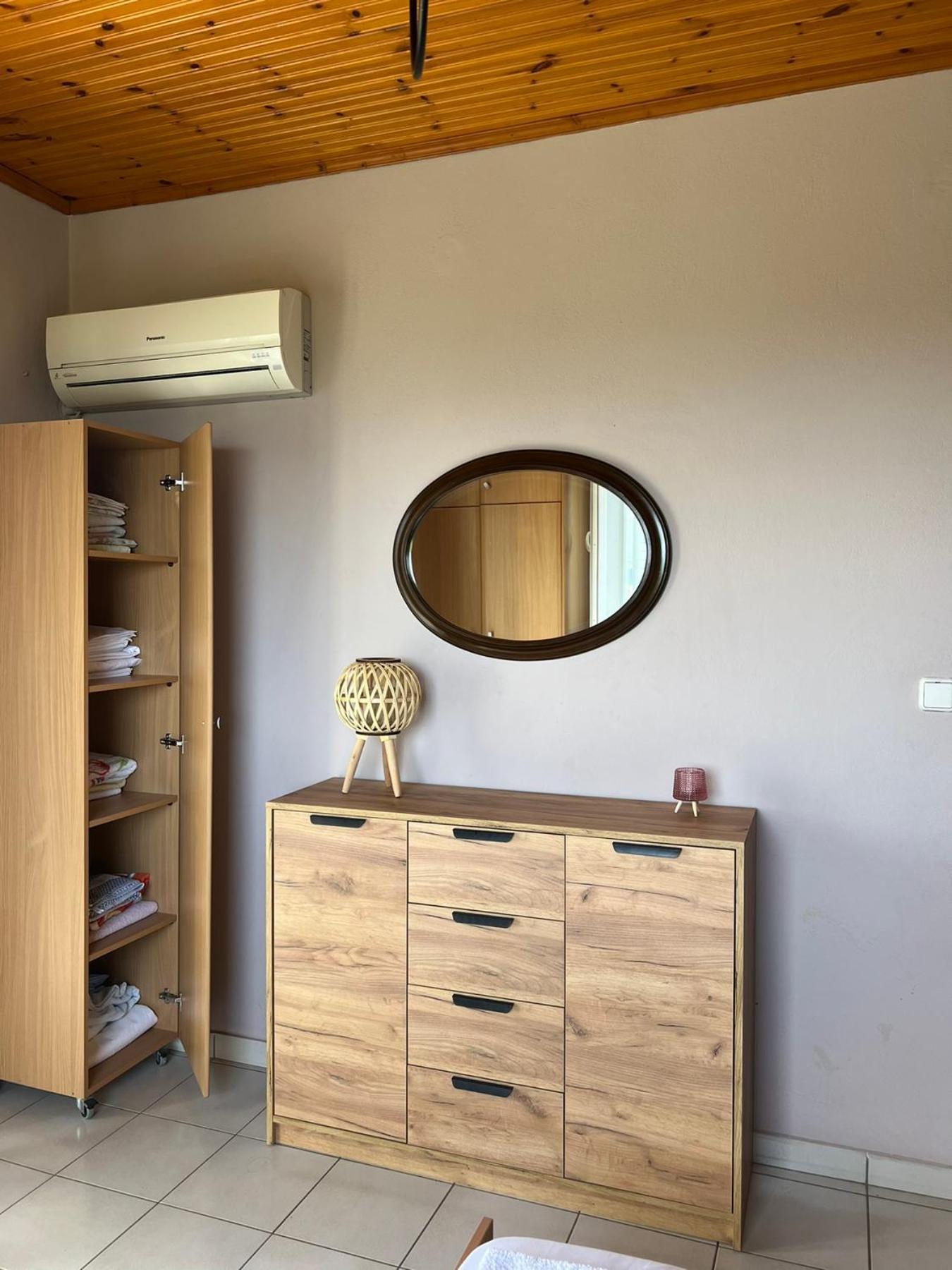 Вилла Xenia'S Seaview House Paralia Avlidhos Экстерьер фото